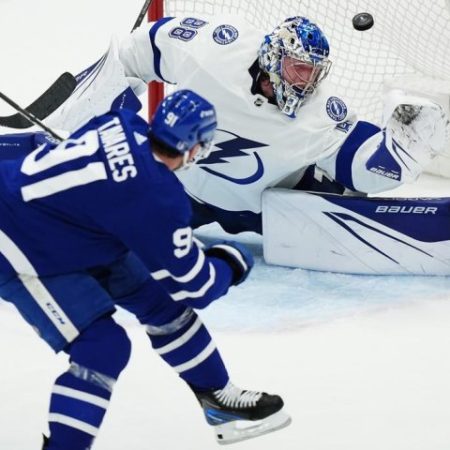 Toronto Maple Leafs Face Calls for Ban on Lengthy Sports Betting Ads During Games